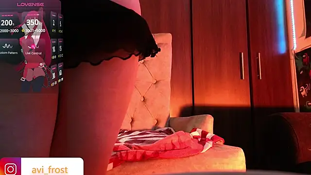 Snapshot of avi_frost chatting on September 16, 2025, 7:53 am avi frost online show from September 16, 2025, 7:53 am