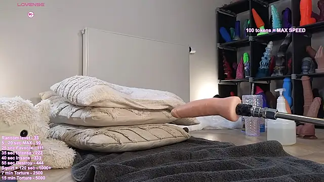 hayleex x online show from March 21, 2025, 11:12 am