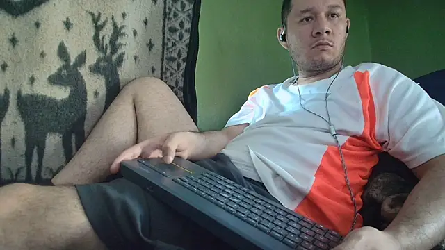Snapshot of sweet_cock28 chatting on June 27, 2026, 3:18 pm sweet cock28 online show from June 27, 2026, 3:18 pm