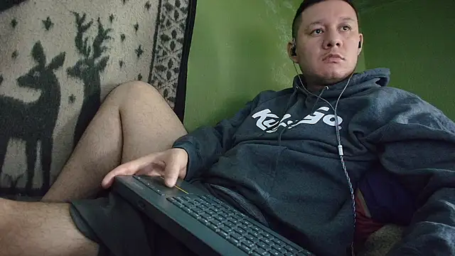sweet cock28 online show from March 17, 2026, 3:26 pm