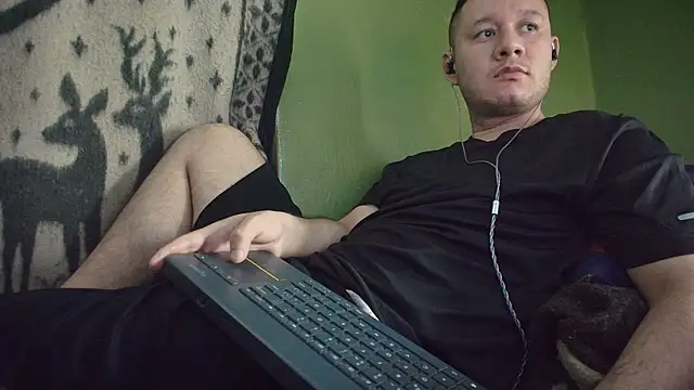 Snapshot of sweet_cock28 chatting on July 8, 2026, 3:24 pm sweet cock28 online show from July 8, 2026, 3:24 pm