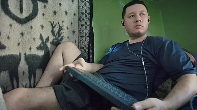 sweet cock28 online show from April 30, 2026, 3:08 pm