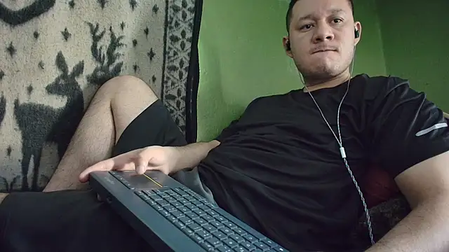 sweet cock28 online show from April 15, 2026, 3:16 pm