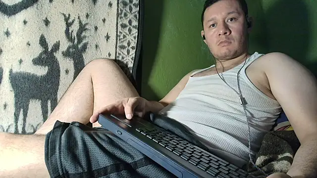 sweet cock28 online show from April 30, 2026, 2:40 am