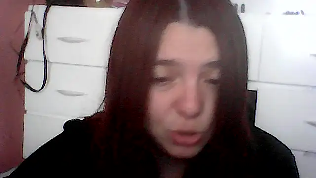 Oxitocina2000 online show from April 11, 2026, 5:27 pm