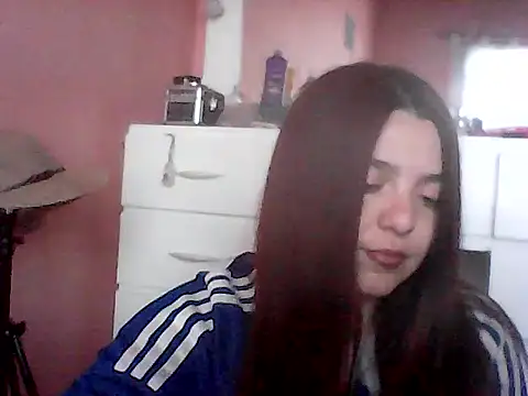 Snapshot of Oxitocina2000 chatting on November 20, 2025, 7:58 pm Oxitocina2000 online show from November 20, 2025, 7:58 pm