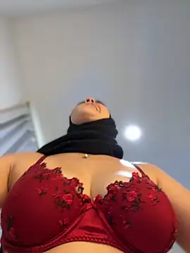 naughty  angel online show from September 17, 2025, 11:01 am