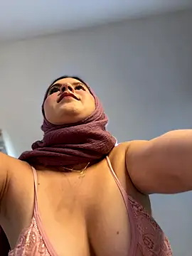 naughty  angel online show from September 19, 2025, 12:09 pm