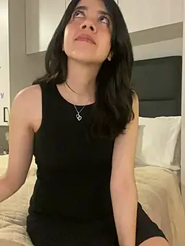 Snapshot of saori_10 chatting on March 5, 2025, 5:18 am saori 10 online show from March 5, 2025, 5:18 am