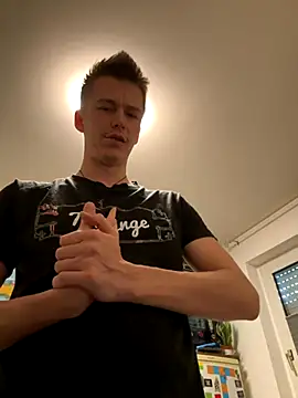 Toyjungee online show from October 8, 2025, 12:07 pm