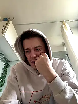 Toyjungee online show from October 18, 2025, 9:11 am