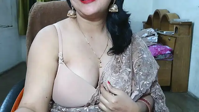 Cute Mahi22 online show from July 12, 2026, 7:09 am