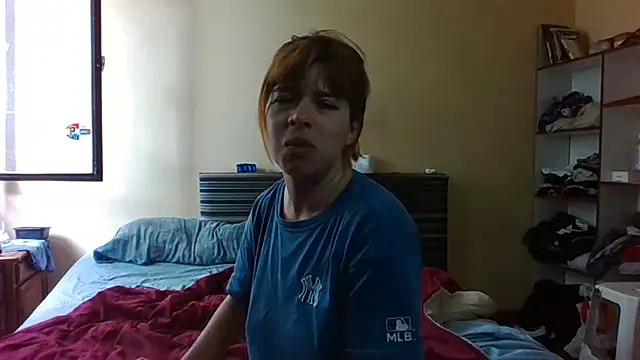 Carlafoxxx online show from January 7, 2026, 6:24 pm