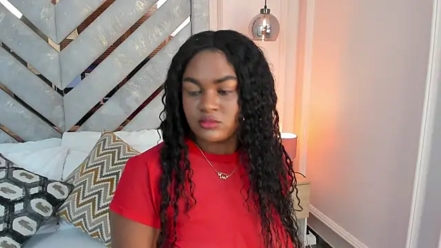 Noa Adams online show from March 19, 2025, 2:37 am