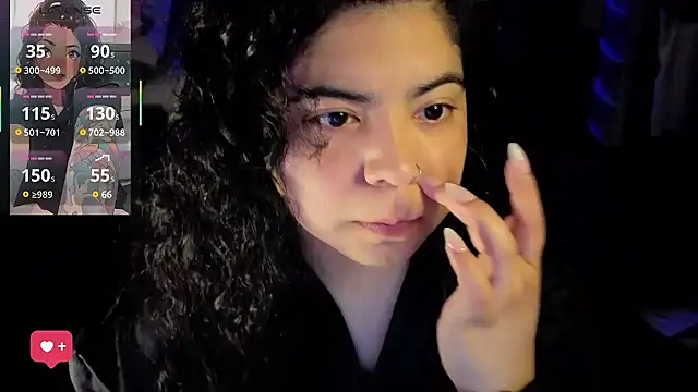 kimmiakiss22 online show from June 14, 2026, 3:19 am