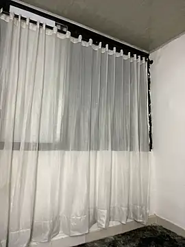 cataleya-miller  online show from December 31, 2024, 12:54 am