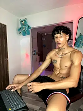 mike casseano online show from September 15, 2025, 2:56 am