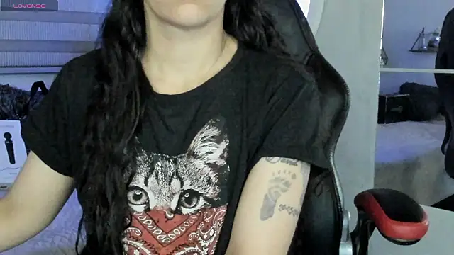 Snapshot of natasha_logan_ chatting on March 28, 2026, 4:02 am natasha logan online show from March 28, 2026, 4:02 am