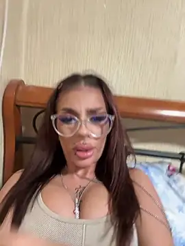 tedybunny69 online show from May 7, 2026, 6:00 pm