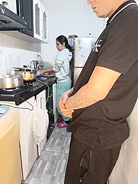 catire2323 online show from March 12, 2025, 12:53 am