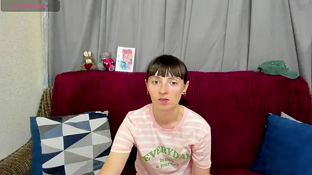 TayanaJons online show from August 7, 2026, 7:25 am