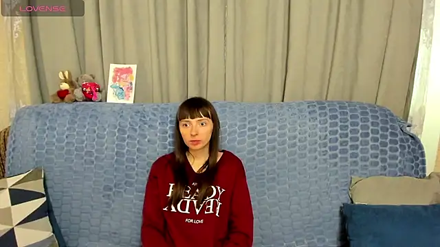 TayanaJons online show from July 9, 2026, 7:20 am