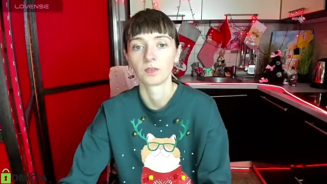 TayanaJons online show from December 19, 2025, 8:06 am