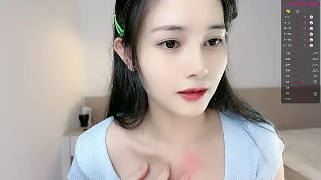 Judy520 online show from October 2, 2025, 1:03 pm