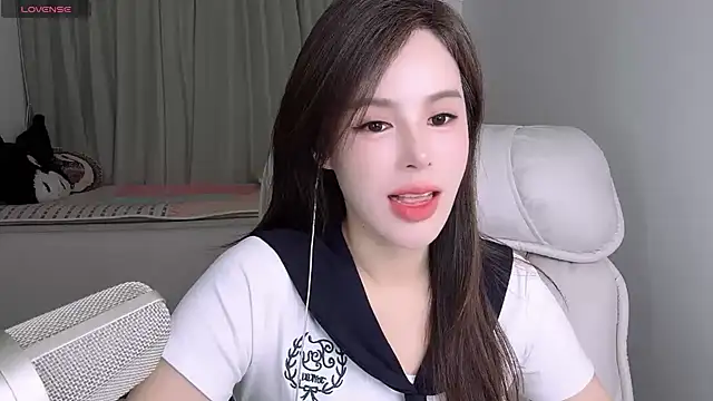 Snapshot of hknana chatting on July 1, 2026, 6:25 am hknana online show from July 1, 2026, 6:25 am