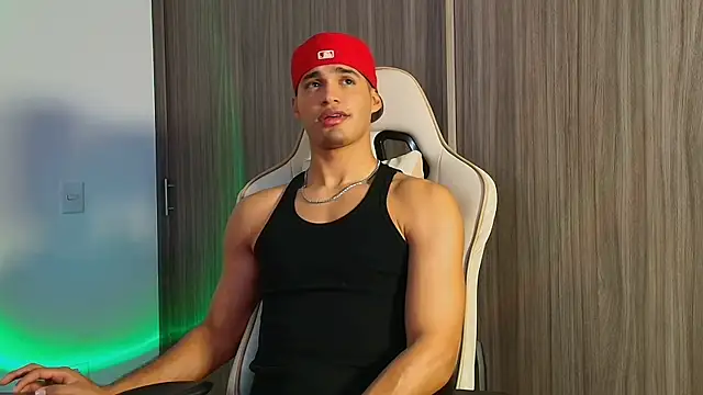 Jimmy Leeh  online show from December 5, 2025, 4:22 am