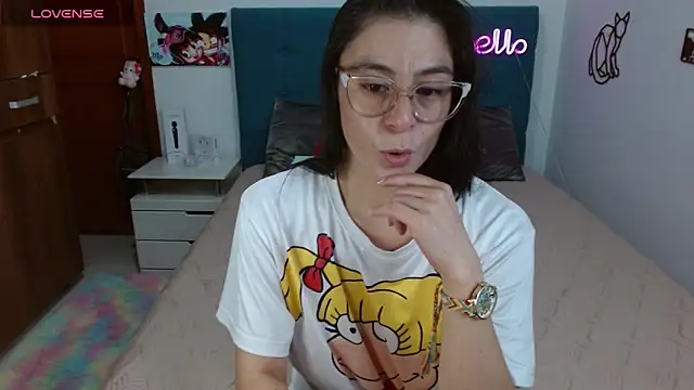 Snapshot of antonella_sweet33 chatting on June 13, 2026, 8:29 pm antonella sweet33 online show from June 13, 2026, 8:29 pm