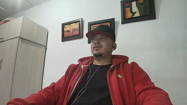 myke andrade online show from October 24, 2025, 1:37 am