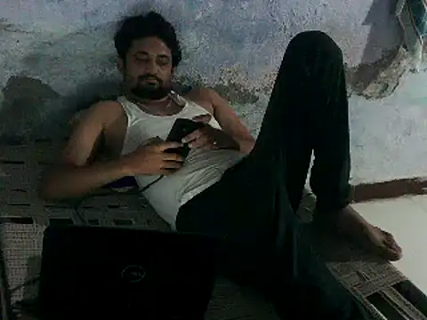 Snapshot of Rocobodymassager chatting on May 25, 2026, 6:39 pm Rocobodymassager online show from May 25, 2026, 6:39 pm