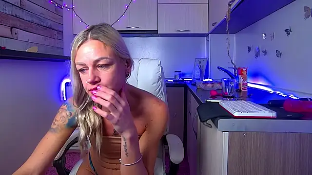 Skinny Nally online show from February 16, 2026, 1:26 am