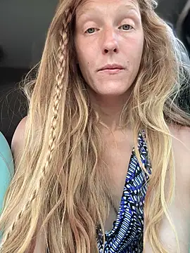 GoldenFlameGoddess online show from July 12, 2026, 4:19 pm