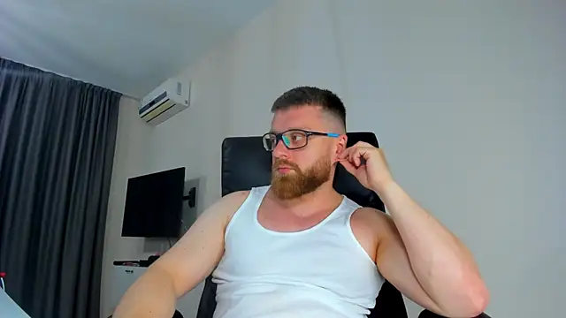 Findom guy online show from April 28, 2026, 11:25 am