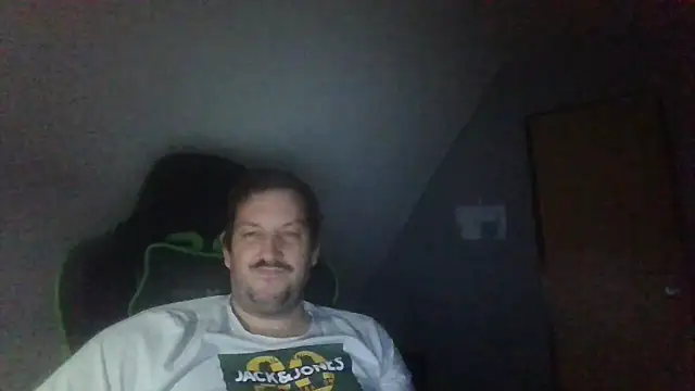 Golffahrer1982 online show from October 26, 2025, 10:21 pm