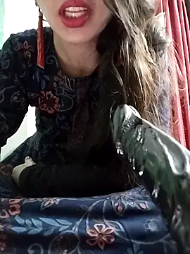 Noor Darliing online show from November 11, 2025, 4:35 pm