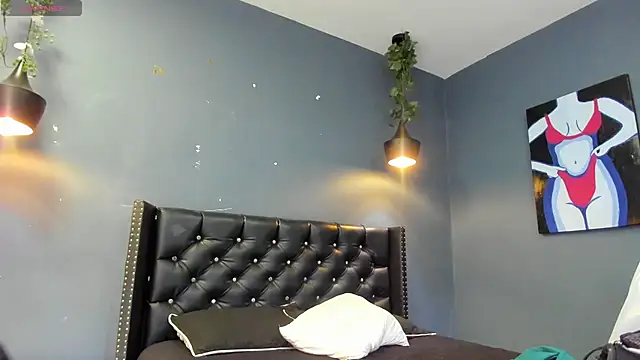 Sophiietaylor online show from September 23, 2025, 11:34 pm