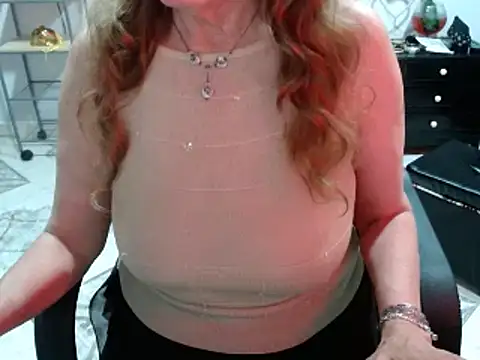 KarimaSarabe online show from March 19, 2025, 8:22 pm