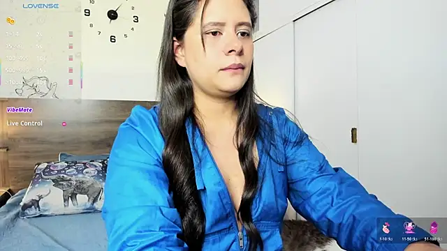 emily adams01 online show from July 18, 2026, 11:24 pm