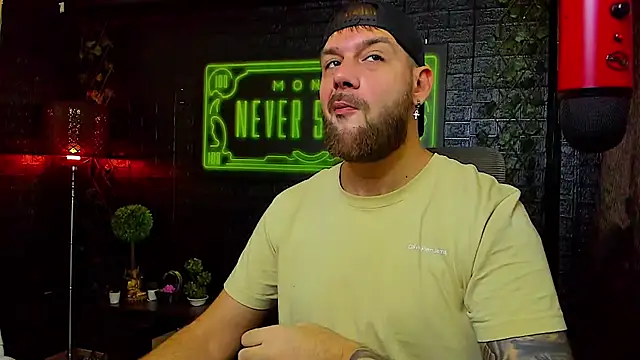 LexXHardy online show from October 10, 2025, 8:26 am