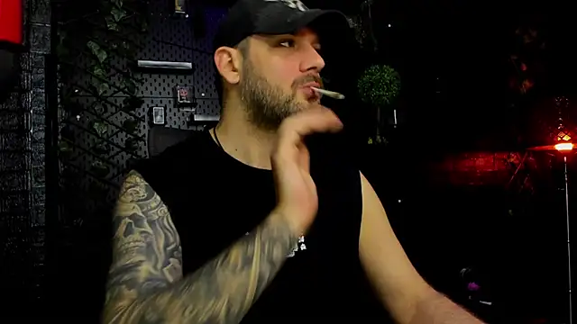 Snapshot of LexXHardy chatting on March 27, 2026, 2:07 pm LexXHardy online show from March 27, 2026, 2:07 pm