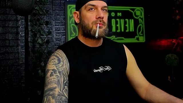 Snapshot of LexXHardy chatting on March 17, 2026, 4:54 pm LexXHardy online show from March 17, 2026, 4:54 pm