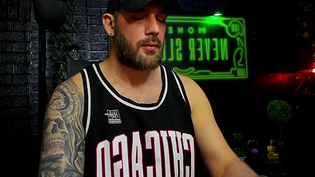 Snapshot of LexXHardy chatting on March 10, 2026, 9:08 pm LexXHardy online show from March 10, 2026, 9:08 pm