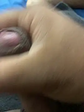 Luisrovers18 online show from March 17, 2025, 11:57 pm