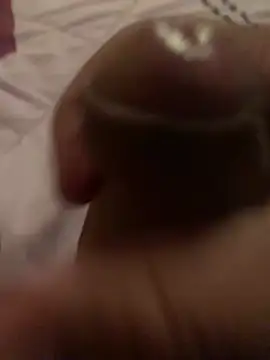 Luisrovers18 online show from February 9, 2025, 6:11 am