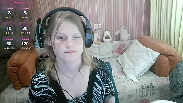 Kathlyn  Heath online show from May 13, 2026, 6:48 pm