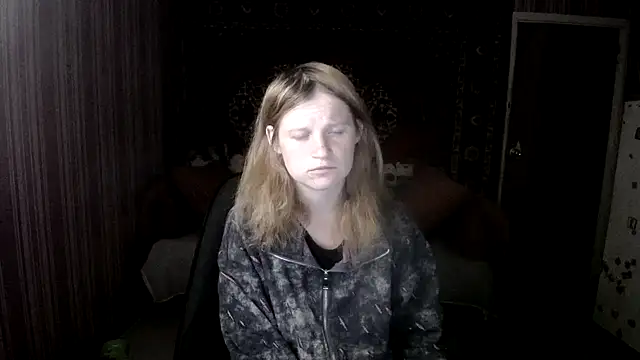 Kathlyn  Heath online show from September 20, 2025, 6:24 pm