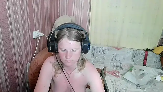 Kathlyn  Heath online show from June 24, 2026, 7:11 pm